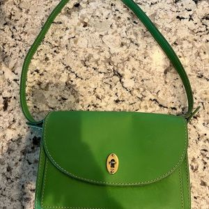 Authentic ZB5586 green Fossil “Austin” shoulder bag